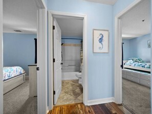 3 bedrooms, iron/ironing board, free WiFi, bed sheets