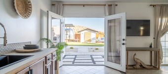 Starlit Nights Getaway w/ Soaking Tub