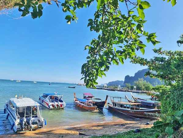 Beach/ocean view - Anyavee Chom By The Sea (Krabi)
