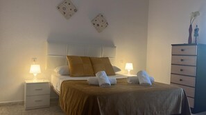 2 Schlafzimmer, Bettwäsche