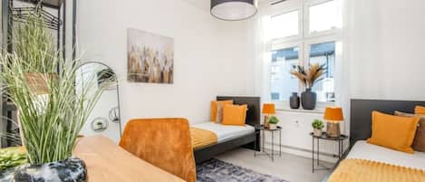 2 bedrooms, desk, iron/ironing board, free WiFi