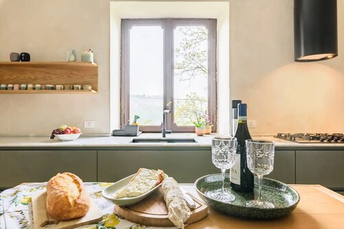 Romantic Italian Villa in the Langhe w/swimming pool