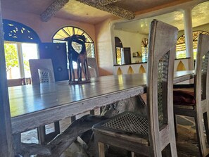 Dining - 38m2 Turtle Suite in a 560 m2 Villa, Indian Ocean View (Shimoni)