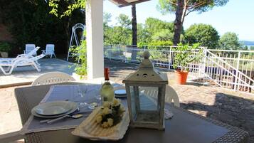 Ristorazione all'aperto