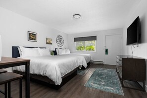 Cuna de viaje, wifi y ropa de cama