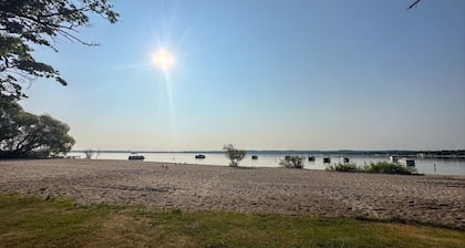 Home of the Carefree Checkout