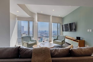TV, stereo, offices
