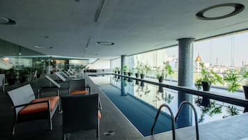 Piscine sur le toit