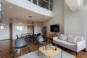 TV, stereo, offices