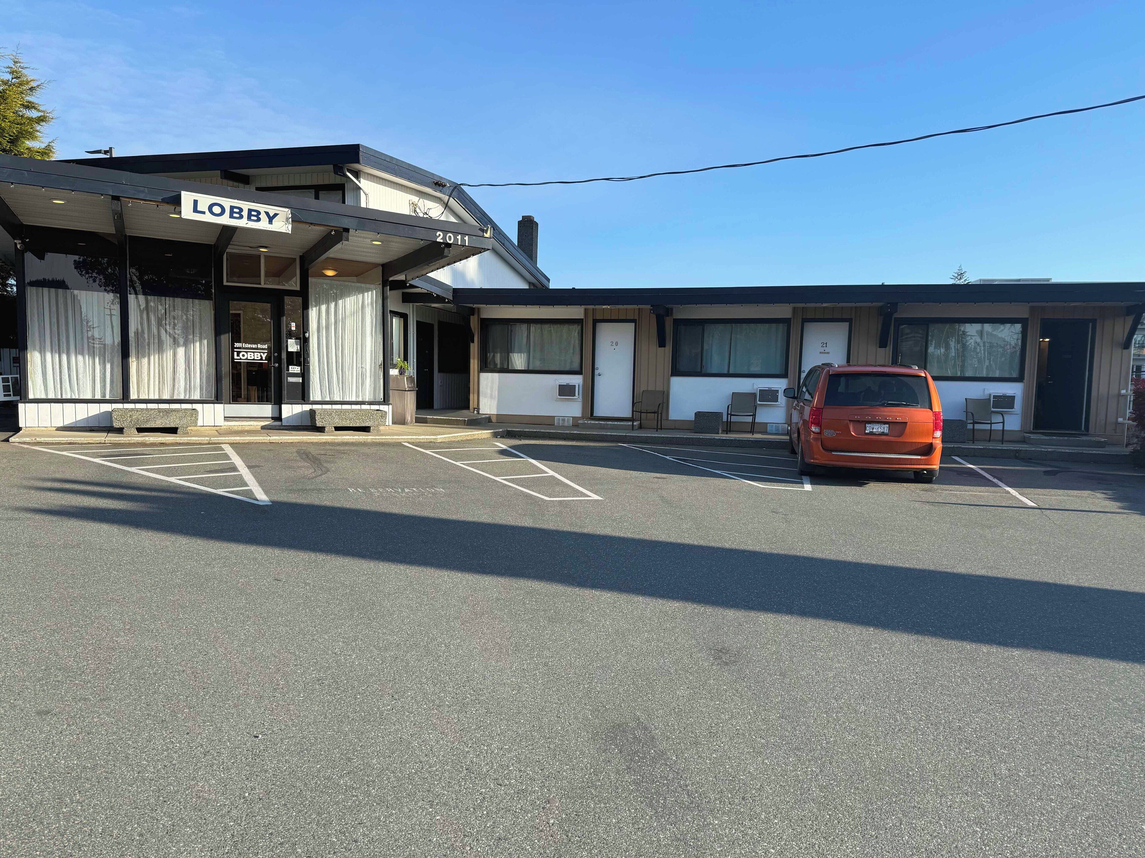 Photo - Departure Bay Motel