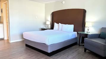 Room, 1 Queen Bed, Kitchenette | 1 bedroom, laptop workspace, free WiFi, bed sheets