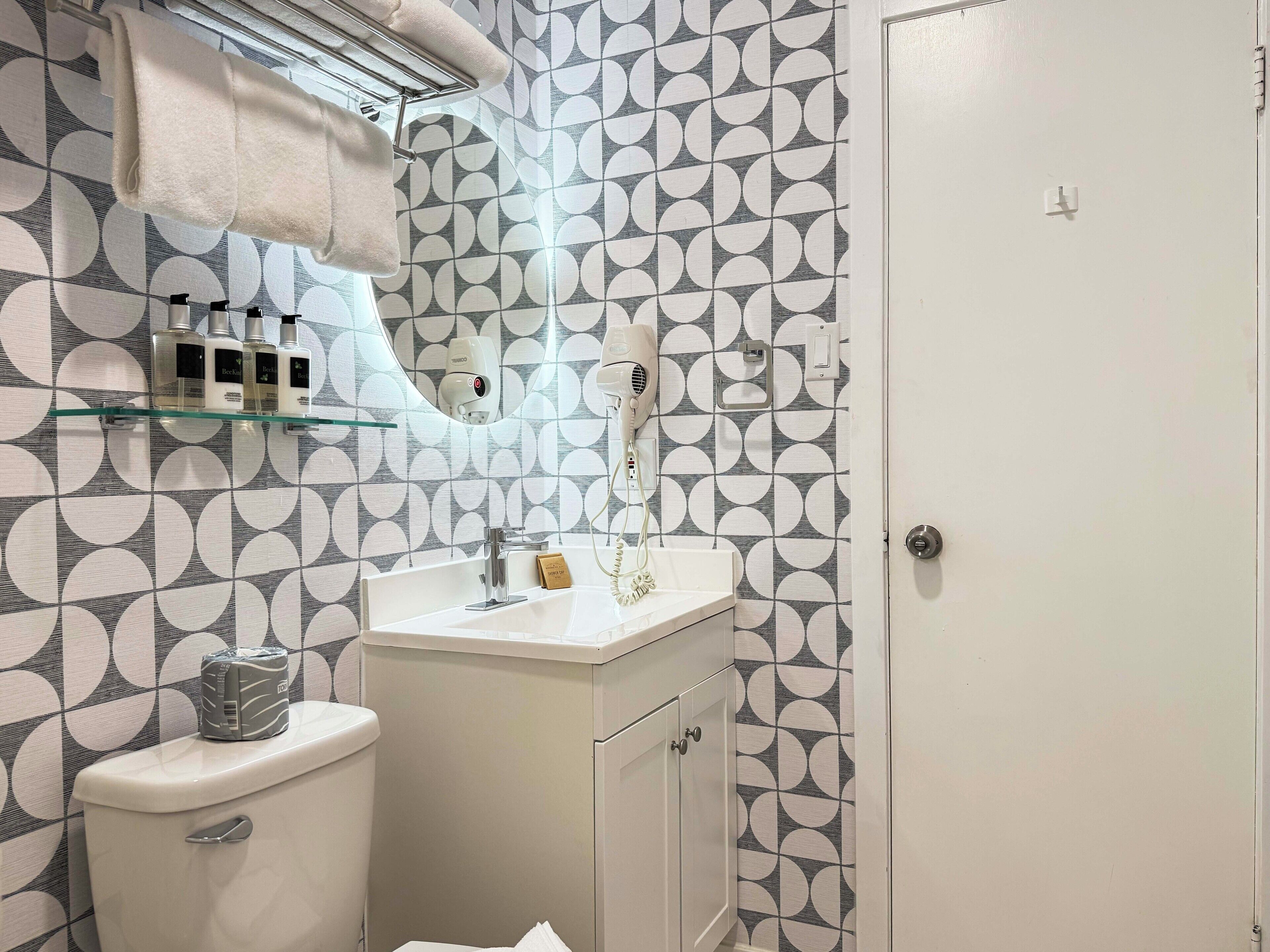 Photo - Departure Bay Motel