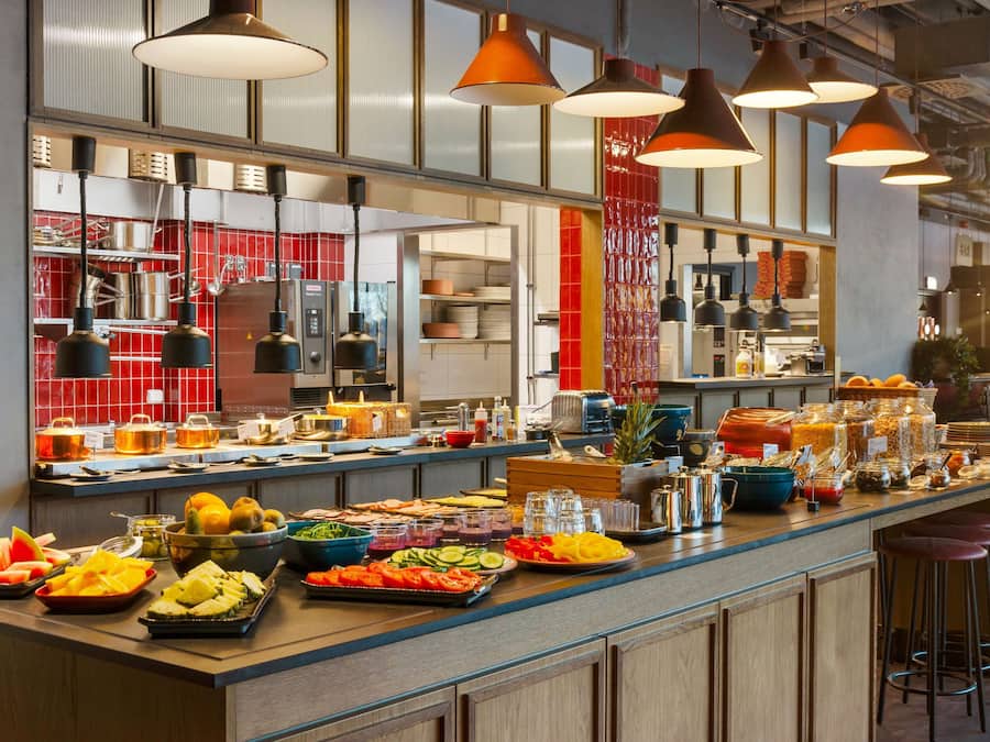 Lunsj og middag serveres, italienske retter