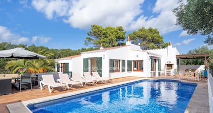 Charming Villa with Pool near Beach & Binibeca Vell