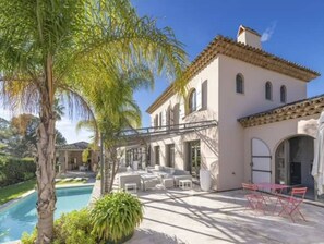 Pool - Villa de Luxe à Saint Raphaël (Saint-Raphaël)
