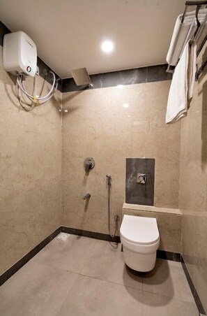 Bathroom - Hotel Royal 24 (Ahmedabad)