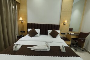 Classic Room | Premium bedding, pillowtop beds, in-room safe, iron/ironing board - Hotel sar kamla dham (Mathura)