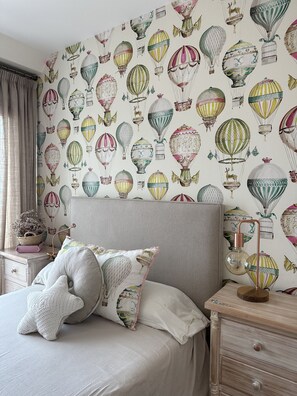 4 chambres, lit parapluie, Wi-Fi, draps fournis