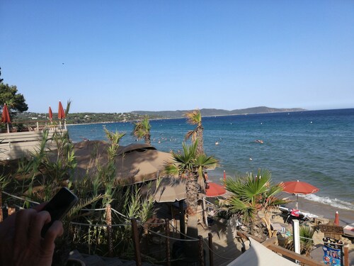 Maison Tout Confort, Grande Terrasse vue Mer, Proche de St-tropez