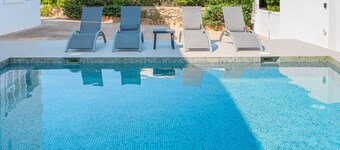 Holiday Home 'Es Forti 52' with Sea View, Private Pool and Wi-Fi