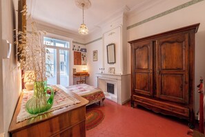 1 quarto, ferros/tábuas de passar roupa, Wi-Fi de cortesia