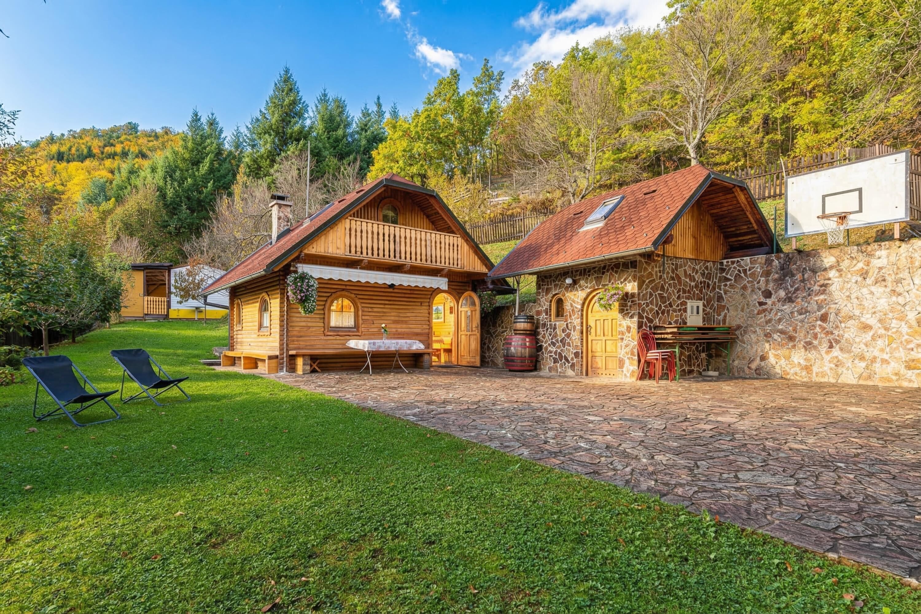 Family Chalet, Multiple Bedrooms, Mountainside (Rudnica Hill Lodge) | Terrace/patio