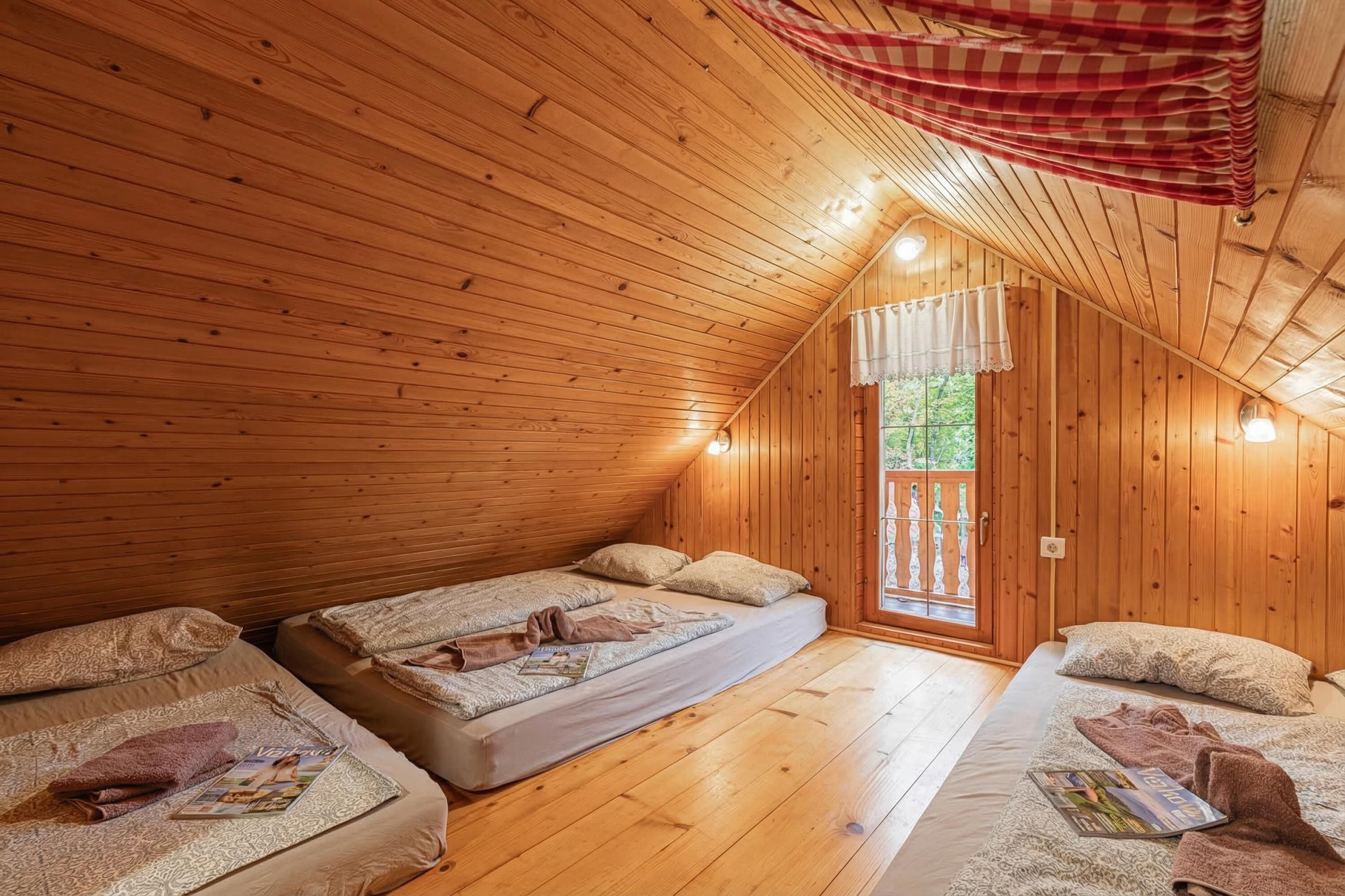 1 chambre, Wi-Fi gratuit, draps fournis