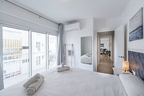 2 soverom, strykejern/-brett, wi-fi (inkludert) og sengetøy