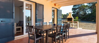 Vacation Home "Es Camp" with 2 Private Terraces & Wi-Fi