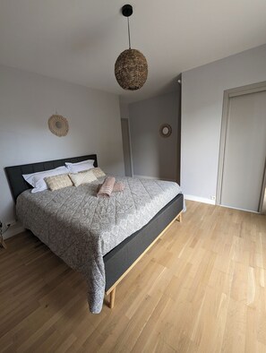 3 chambres, draps fournis