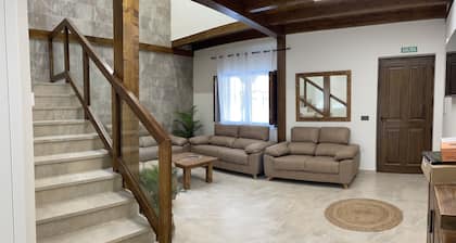 Casa rural con patio en pleno centro de Saldaña.