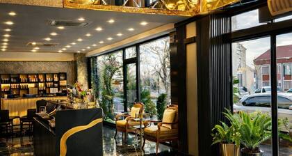 Shelton Airport Otel