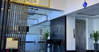 Shelton Airport Otel
