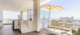 YAMAS Urban Living Platinum 77 Penthouses