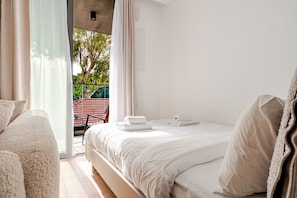 3 bedrooms, premium bedding, memory-foam beds, blackout curtains - Yamas Urban Living Stayone Suites Studios (Limassol)