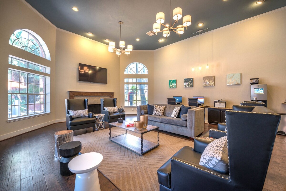 Photo 36 of Texas Medical Center family friendly Apartment