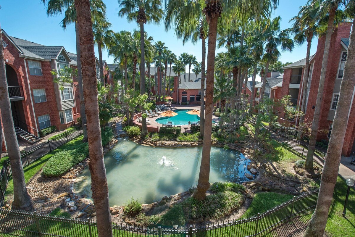 Photo 2 of Texas Medical Center family friendly Apartment