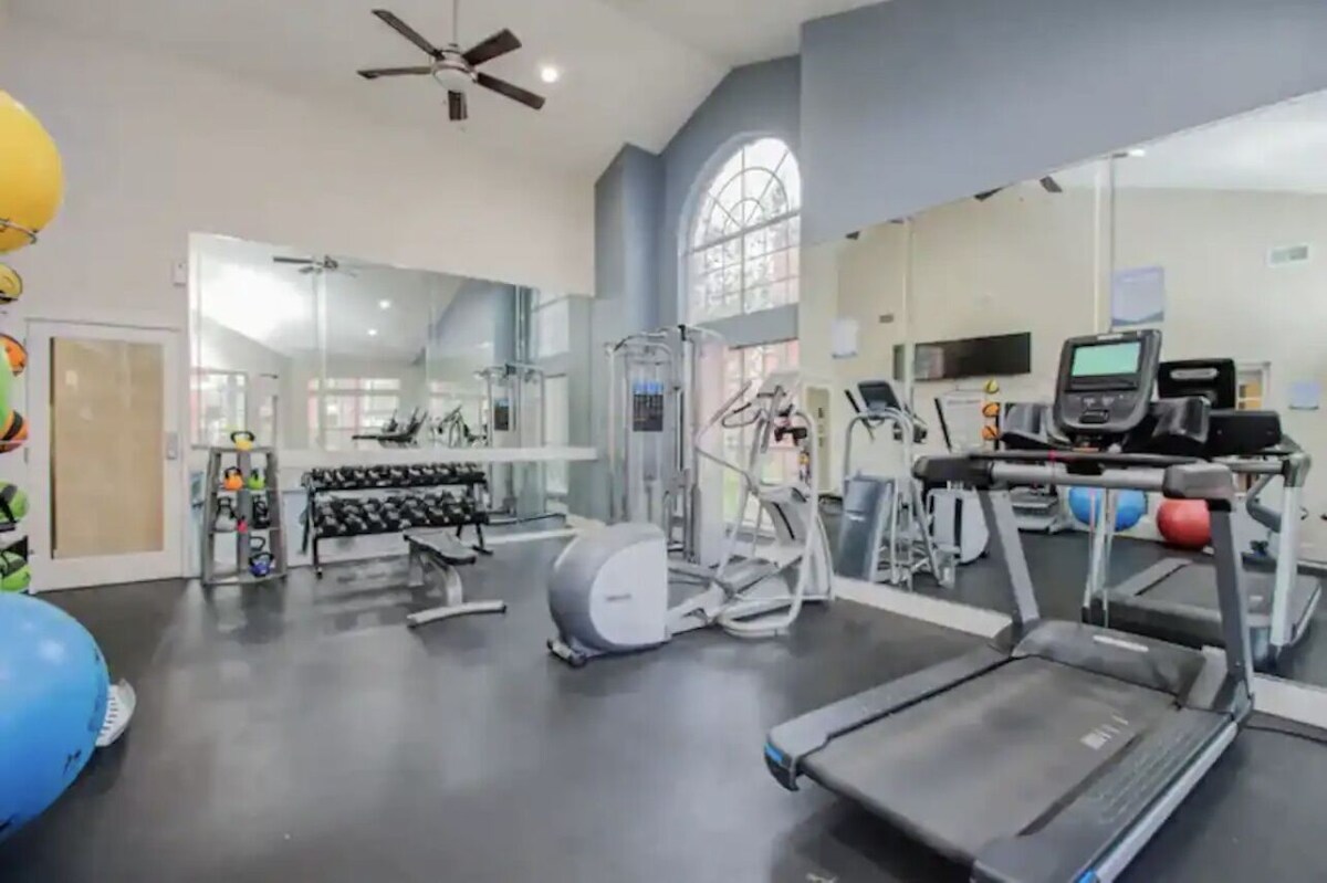 Photo 34 of Texas Medical Center family friendly Apartment