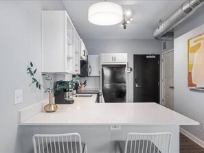 Suite Studio | Restauration