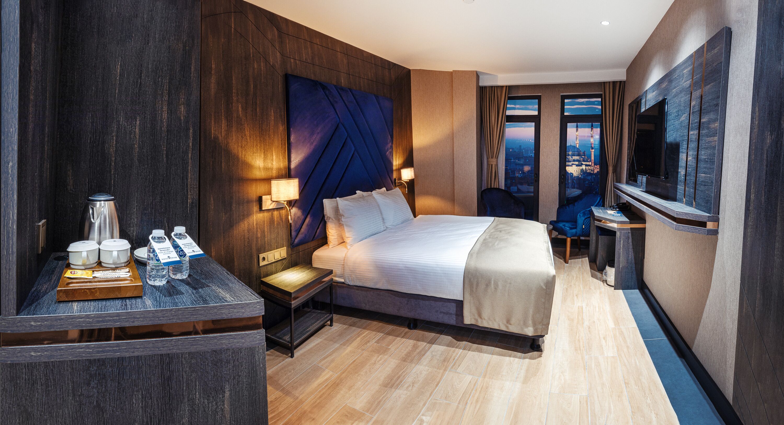 Chambre Double Supérieure | Matelas Tempur-Pedic, minibar, coffres-forts dans les chambres