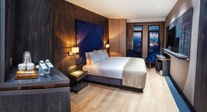 Superior Double Room | Tempur-Pedic beds, minibar, in-room safe, blackout curtains - West Door Hotel (Edirne)