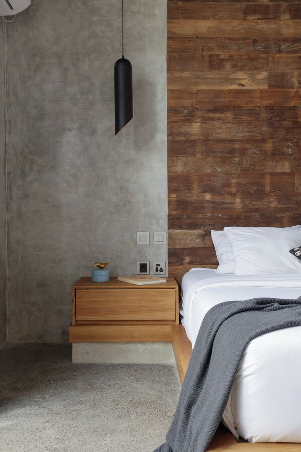 3 bedrooms, in-room safe, iron/ironing board, free cribs/infant beds - Pritidaya Private Pool Villa Canggu by OXO (Canggu)