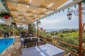 Terrace/patio - Hotel Panorama (Himarë)