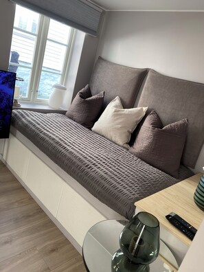 9 makuuhuonetta, silitysrauta/-lauta, Wi-Fi, vuodevaatteet