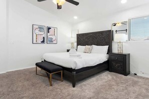 Fer et planche à repasser, Wi-Fi, draps fournis