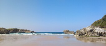 Apartment 200 meters from Barro beach