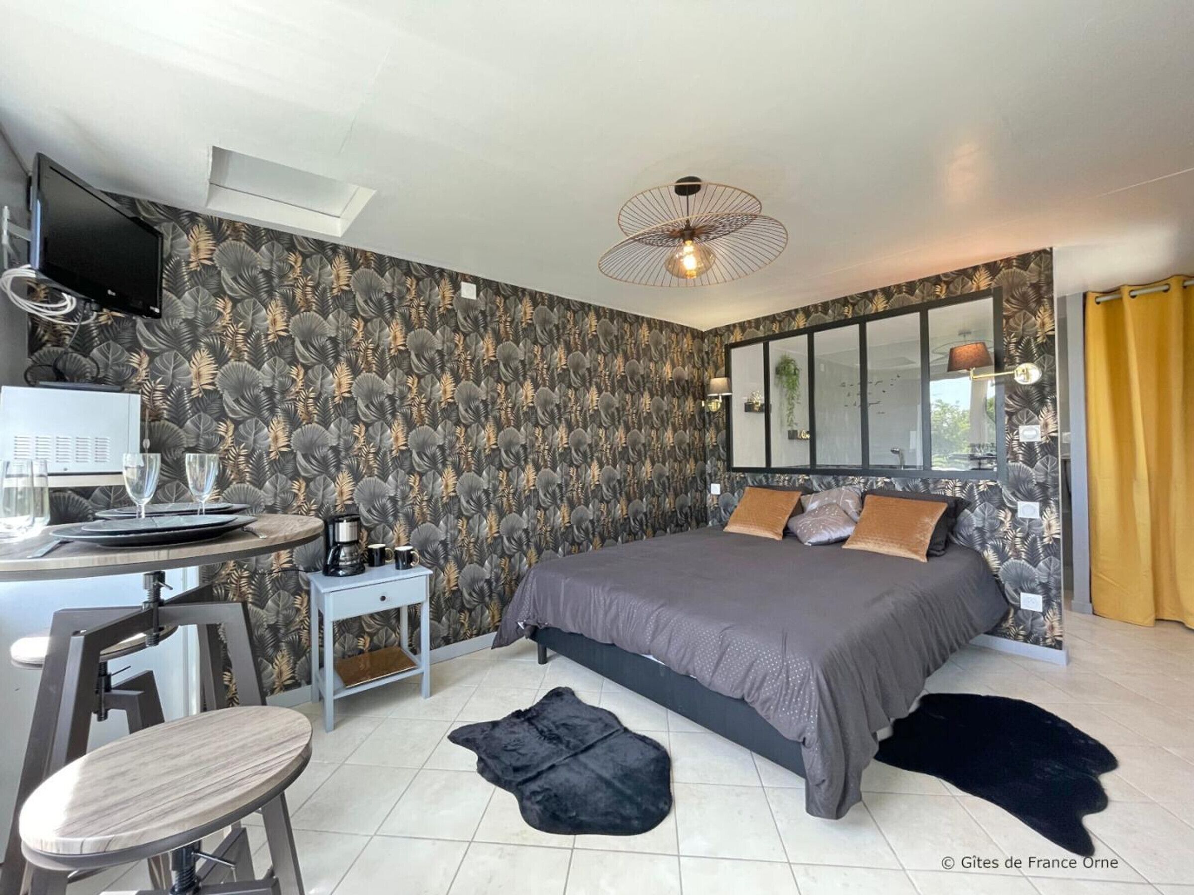 5 多间卧室、免费 WiFi