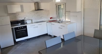 Petite Maison