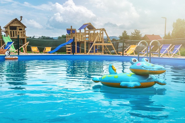 Seasonal outdoor pool