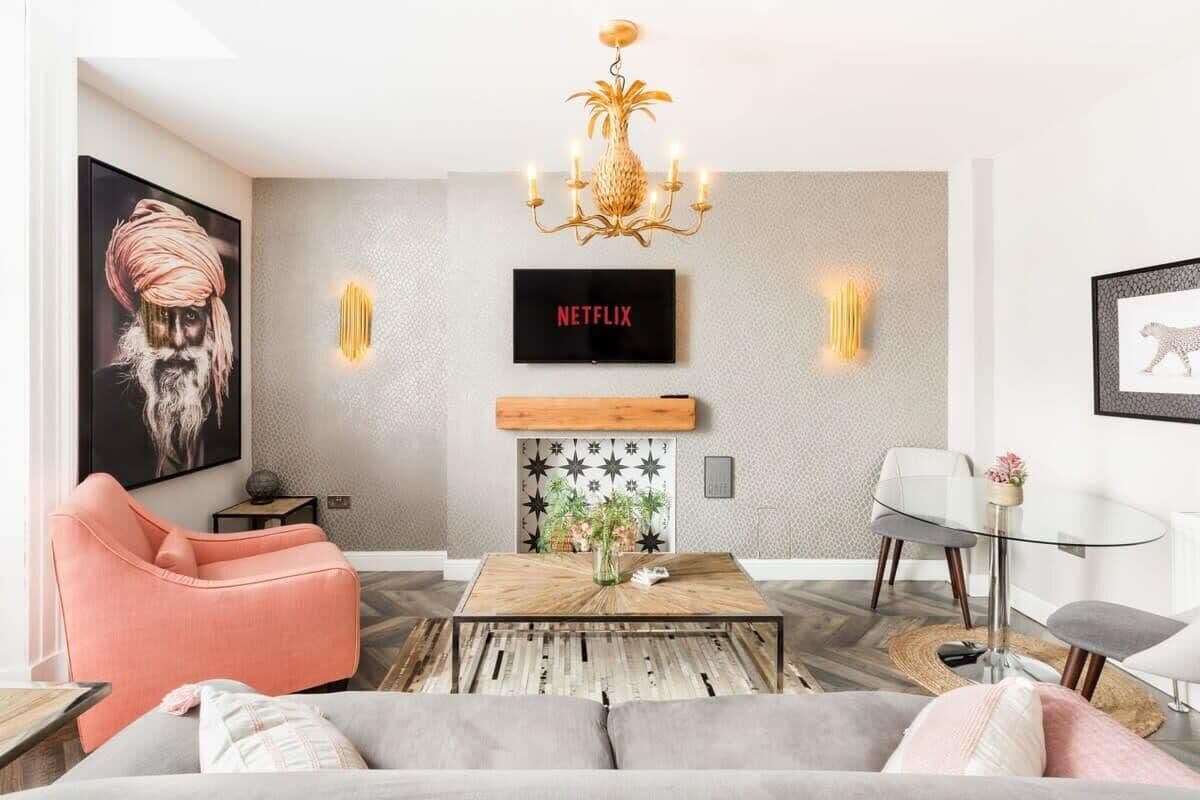 TV, offices